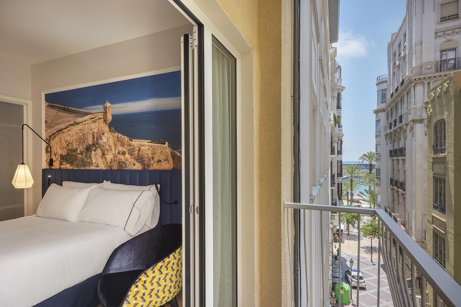 Eurostars Mediterranea Plaza Alicante Exterior photo