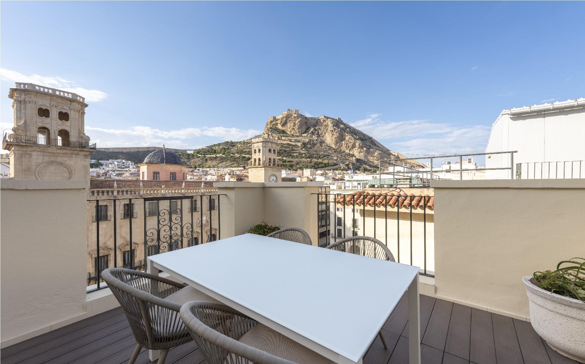 Eurostars Mediterranea Plaza Alicante Exterior photo